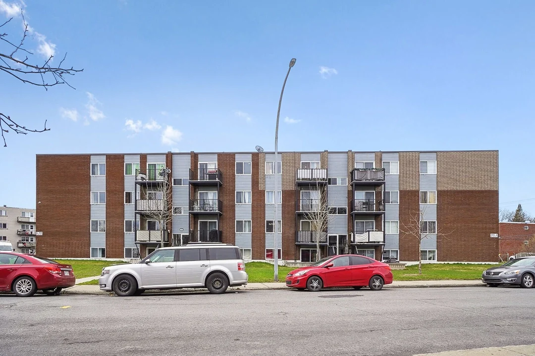 438 - 444 Rue Talbot, Longueuil - $7 299 000